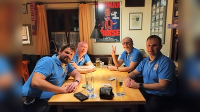 Erneut siegreich (v. li.): Daniel Kern, Wolfgang Maier (beide 2. Mannschaft), Ralf Hentschel und Josef Scharl (beide 1. Mannschaft). (Foto: Thomas Deuter)