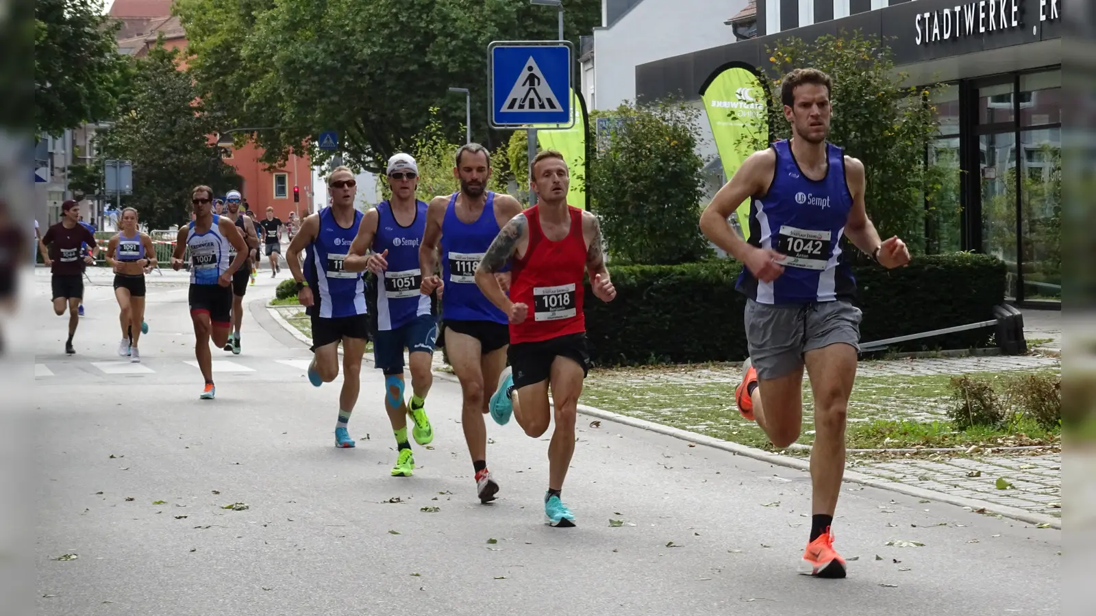 Ein Highlight für Sportler und Zuschauer: Der Stadtlauf Erding. (Foto: Trisport Erding)