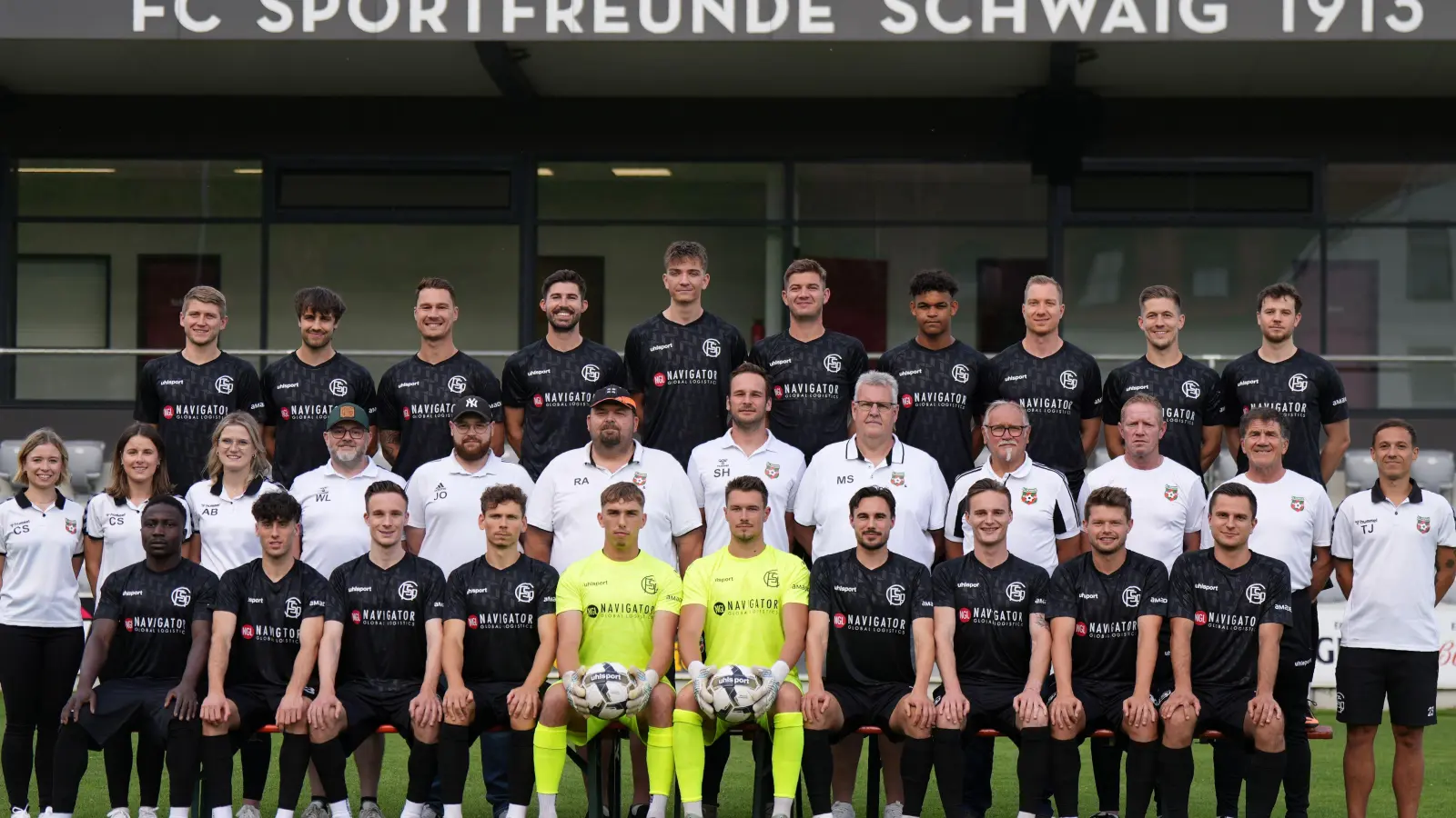 Mannschaftsfoto des FC Schwaig (Foto: R. Hellinger)