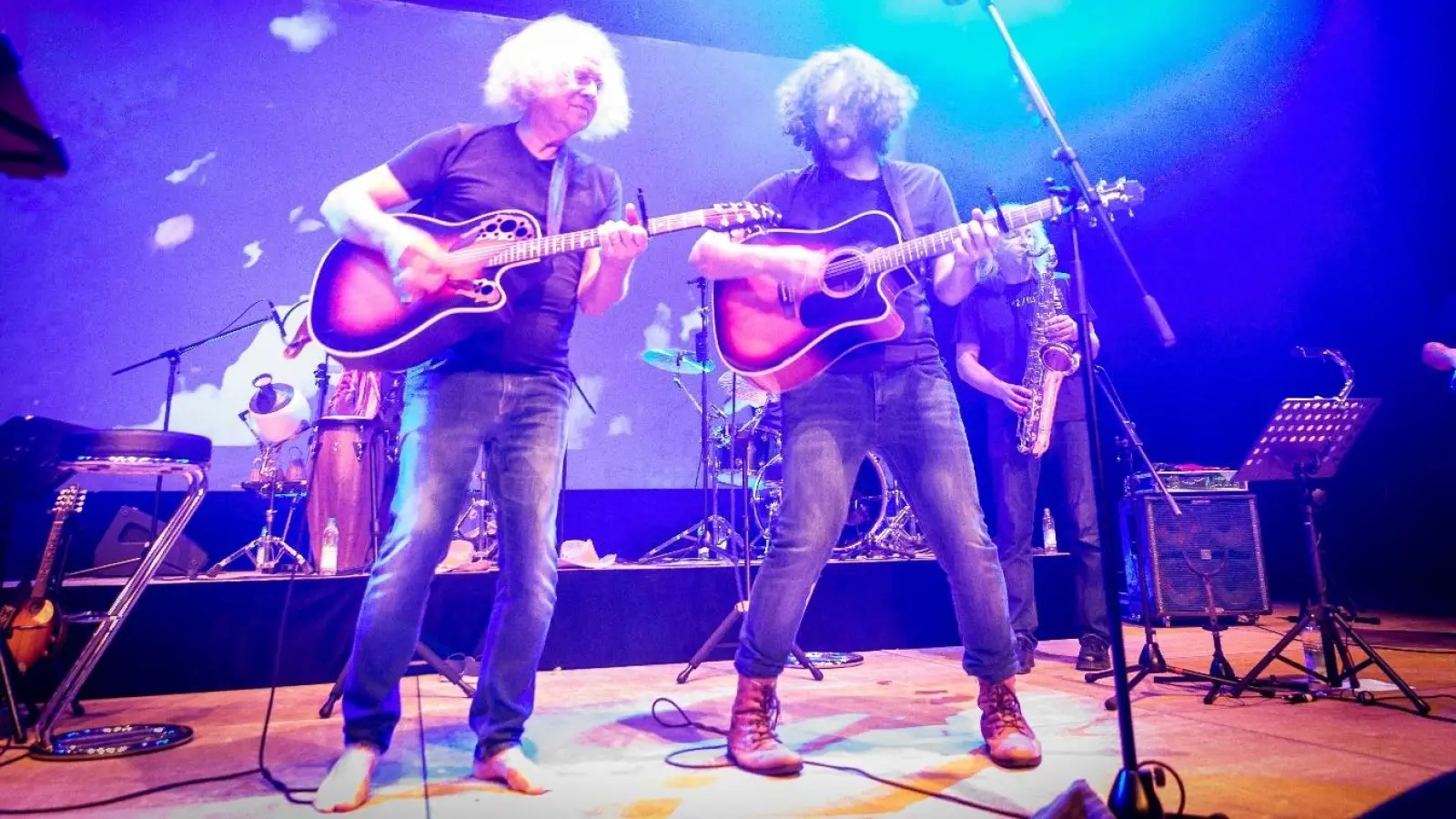 Apollon's Smile - zwei Generationen in Leidenschaft für die Musik vereint. (Foto: Manu Glück und Lena Nieder)