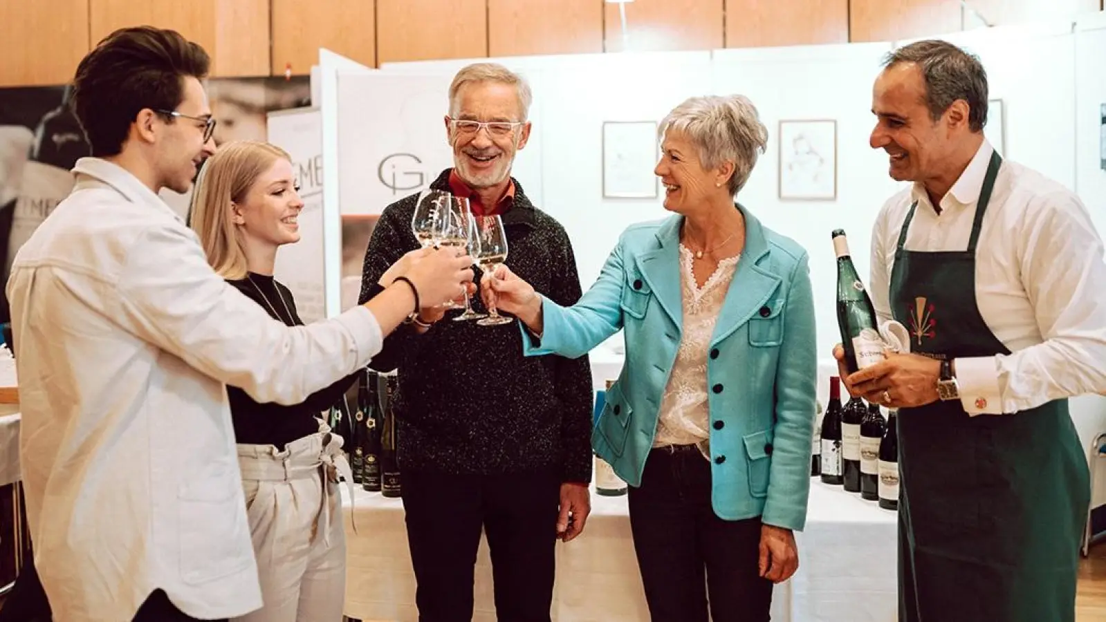 Zeit für ein gutes Gläschen Wein in netter Gesellschaft - auf der Vinland! (Foto: Stadthalle Erding)