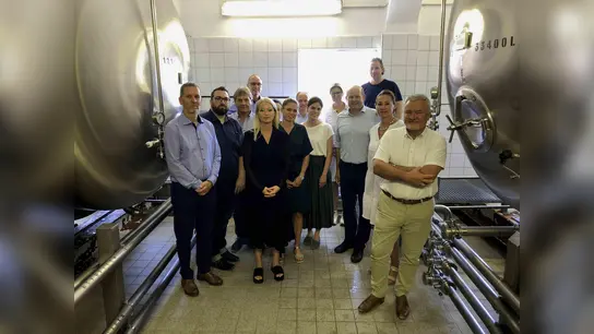 Brauereibesichtigung in Freising: Neben den drohenden Engpässen auf dem Energiemarkt treiben der Fachkräftemangel, der bezahlbare Wohnraum, die Infrastruktur, die nicht weniger werdende Bürokratie sowie die Nachhaltigkeit die Unternehmen in der Flughafen-Region um. (Foto: IHK)