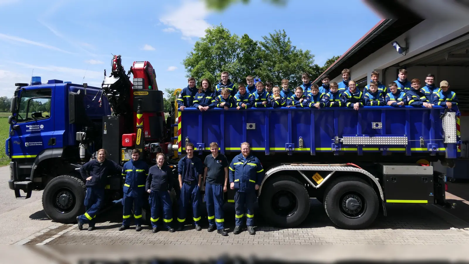 Gemeinsam Stark! - Die Jugendlichen und Betreuer der THW-Jugend Markt Schwaben.  (Foto: THW-Jugend Markt Schwaben )