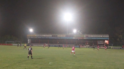 Platz zwei weiter im Visier: Die BSG Taufkirchen tritt am Sonntag beim FC Finsing II an. Hier eine Szene aus dem Hinspiel, das die BSG mit 3:0 für sich entschied. (Foto: bas)