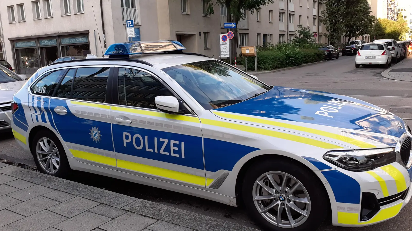 Wenn einem ein Anruf komisch vorkommt, oder Handwerker vor der Tür stehen, die man nicht bestellt hat, sollte man am besten bei der Polizei nachfragen.  (Foto: mha)