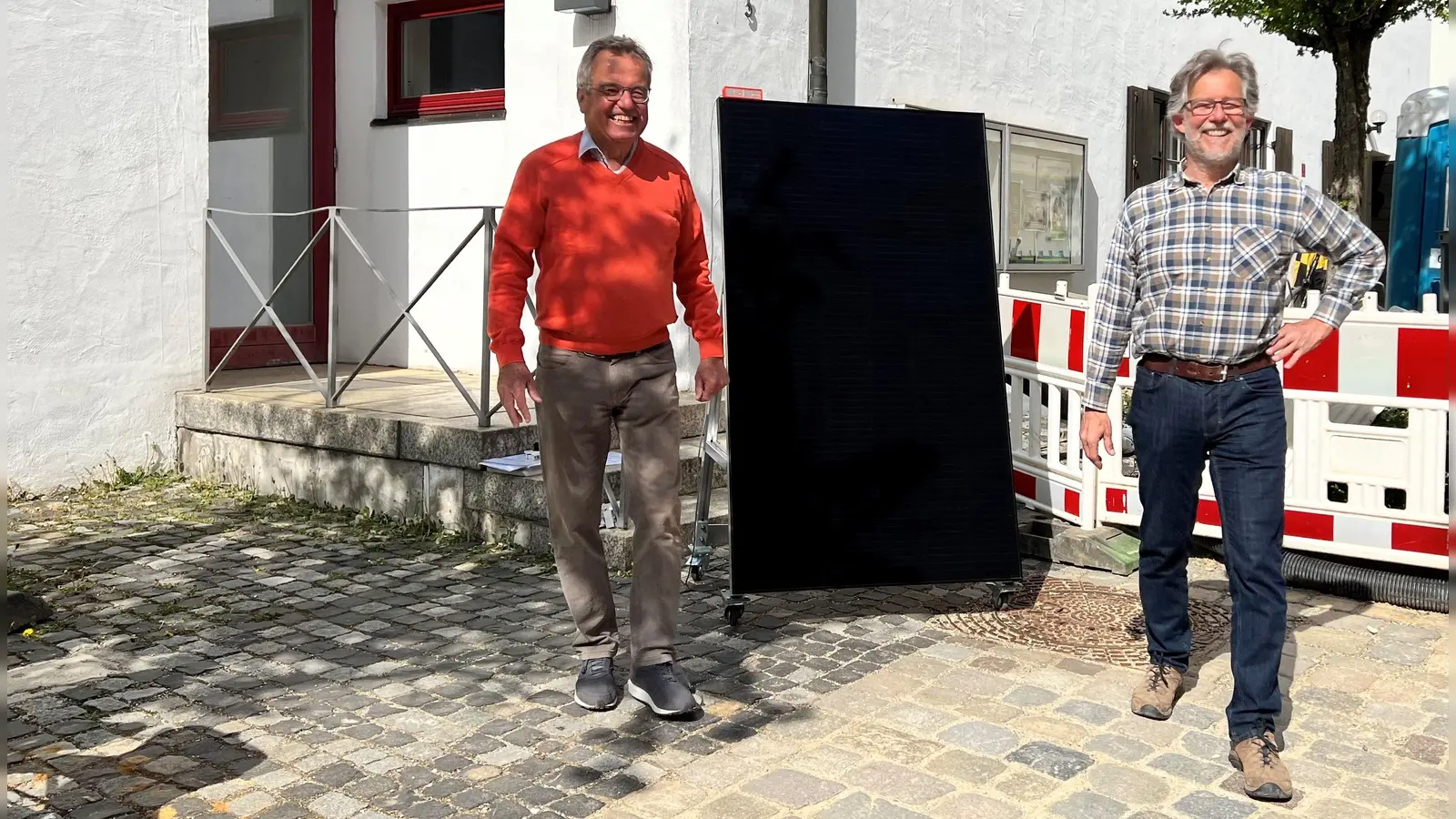 Eine beratungsintensive Saison geht für Rainer Teschner (l.) und Sepp Beck von der Agenda21-Gruppe "Energie und Klimaschutz" zu Ende. (Foto: Marita Hanold)