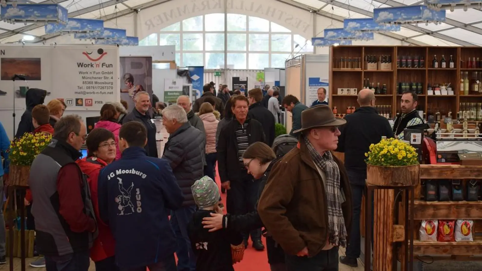 Die Messe Moosburg zieht immer zahlreiche Besucher an. (Foto: Moosburg Marketing eG)