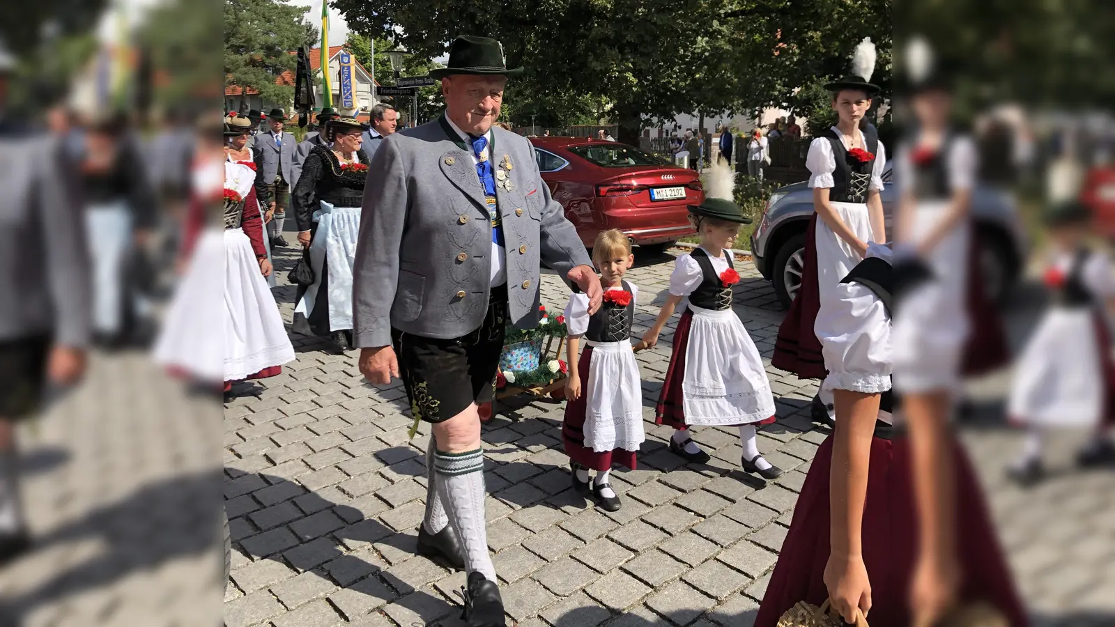 In Bayern gehört eine gescheite Tracht einfach zum Lebensgefühl dazu.  (Foto: hw)