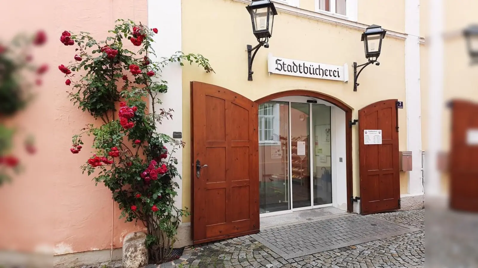 Am Sonntag, 19. April, öffnet die Stadtbücherei für die Besucher ihre Pforten.  (Foto: Stadtbücherei Moosburg)