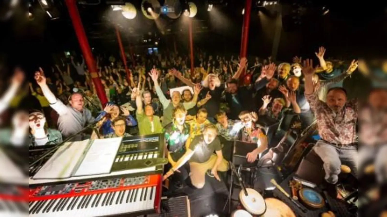 Beste Stimmung bei Apollon&#39;s Smile &amp; Friends (Foto: Crapula-Colorum Photography)