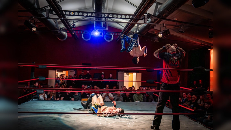 Mit „EWS Wrestling New Blood“ erwartet die Besucher ein actiongeladener Abend. (Foto: KK-Fotografie)