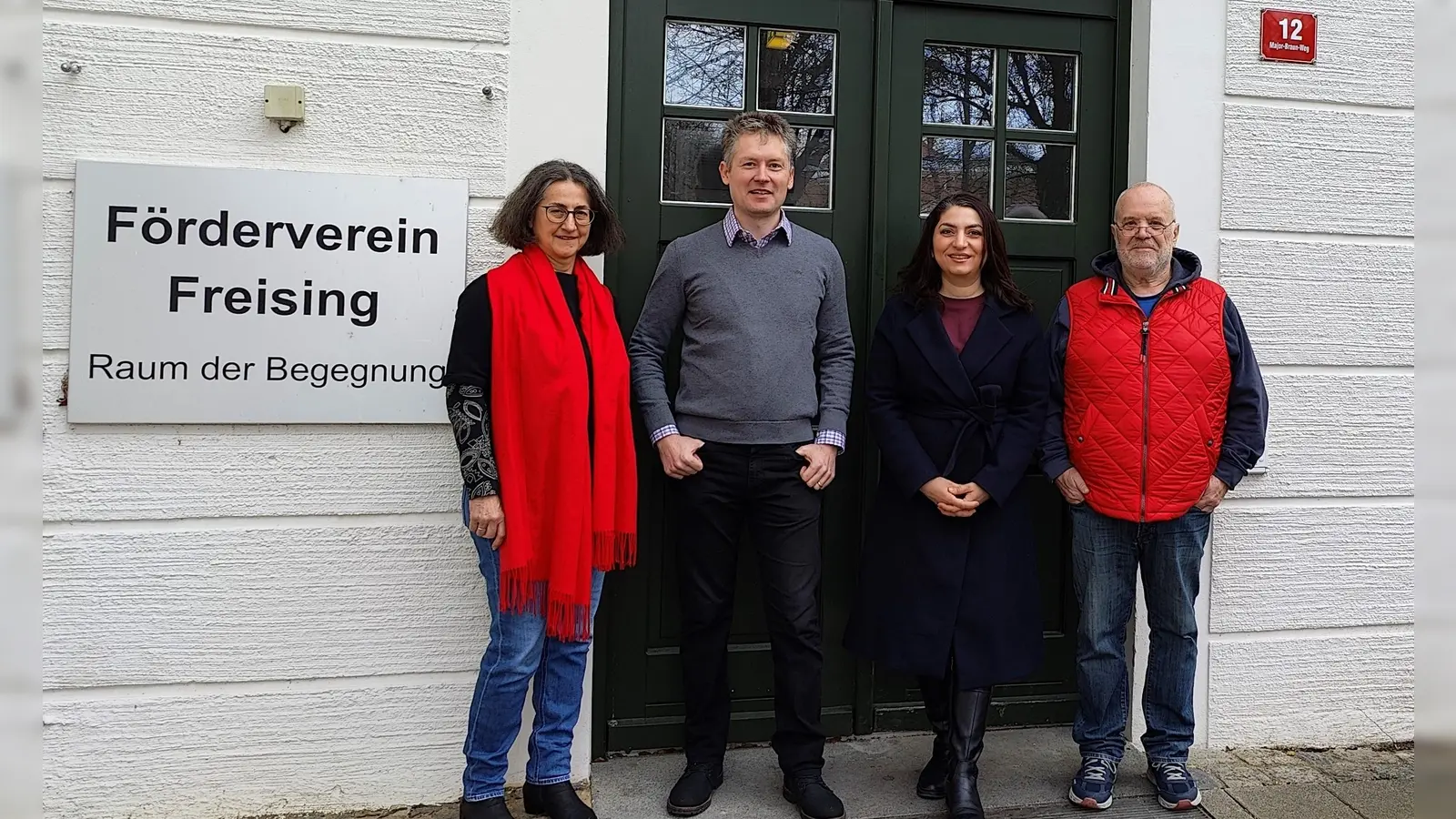 Die Mitglieder des neuen Vereinsausschusses (v.l.) Johanna Sticksel, Dr. Andreas Malecki, Waschma Sahin und Ronny Homann freuen sich auf die kommenden Aufgaben.  (Foto: Stadt Freising)