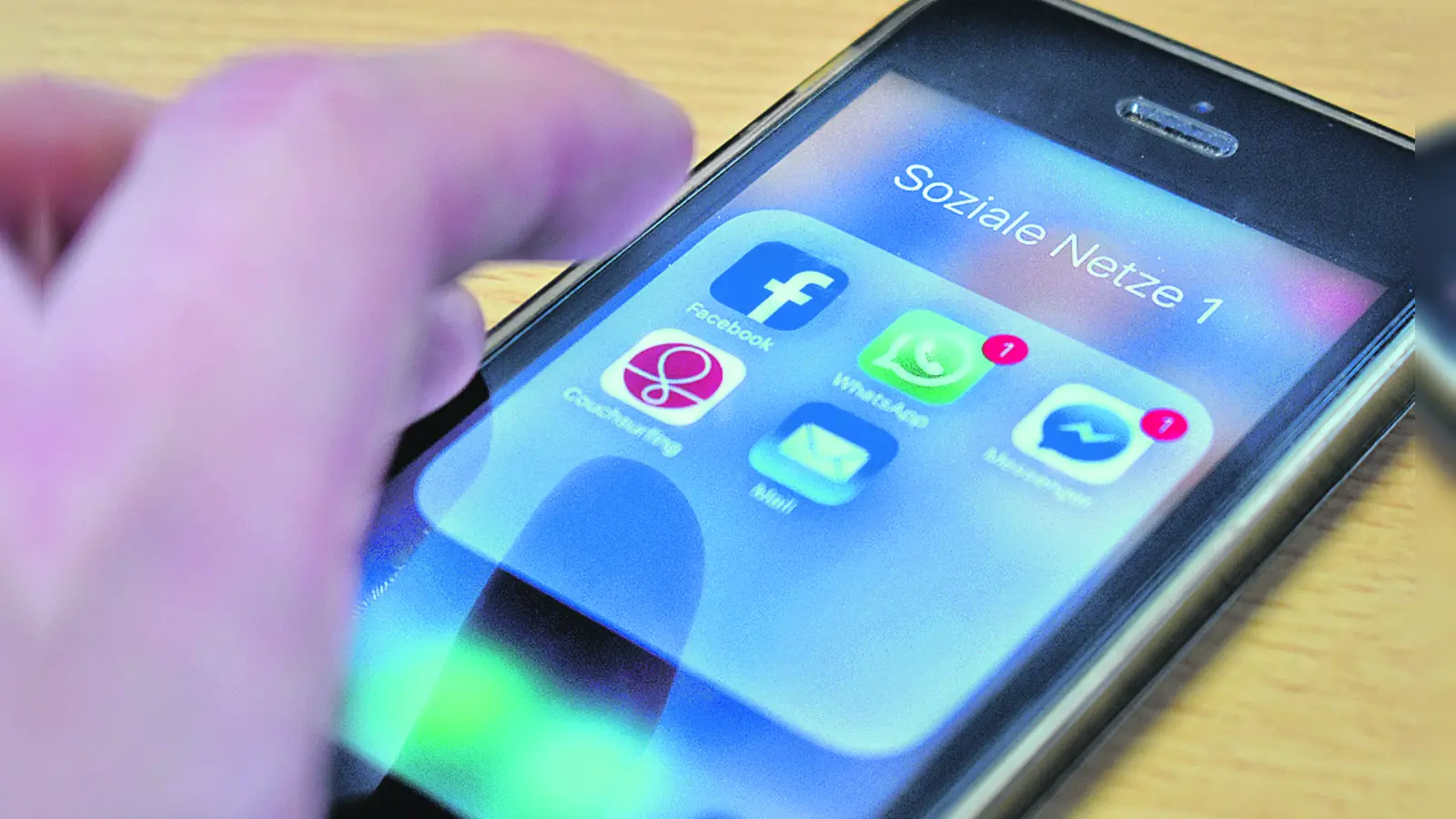 Wie Handy & Co. so funktionieren, wird in der Reihe SilverSurfer verständlich erklärt. (Foto: ar/Daniel Mielcarek)