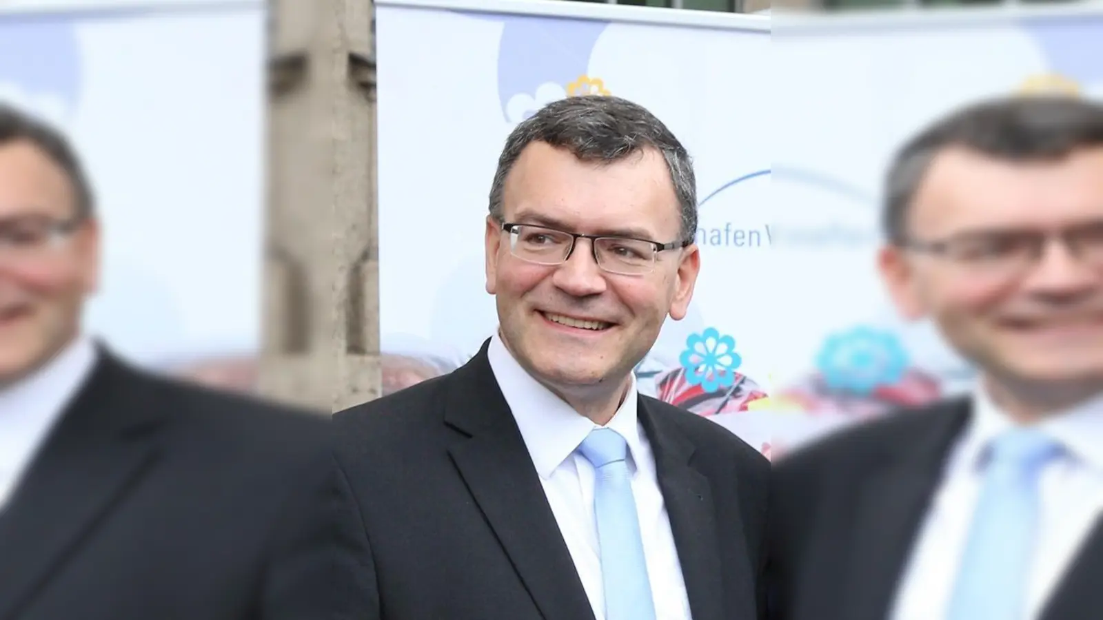 Dr. Florian Herrmann überbrachte gute Nachrichten für Neufahrn. (Foto: ar/fw)