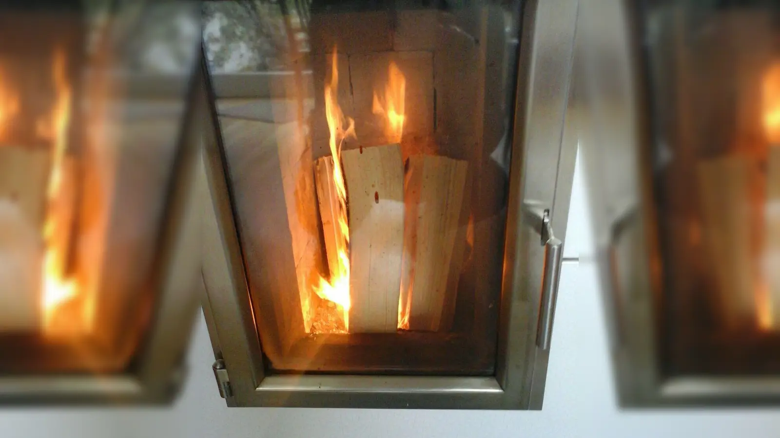 In vielen Haushalten dürfte künftig angesichts explodierender Energiekosten vermehrt der Kaminofen zum Heizen zum Einsatz kommen.  (Foto: cba)