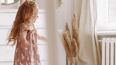 Familien in Mietwohnungen können nicht auf ein anderes Heizsystem umsteigen. Aber sie können den CO2-Ausstoß mit dem Wechsel zu klimaneutralem Ökogas kompensieren.<br><br><br>Foto: <br> (Foto: djd/LichtBlick SE)