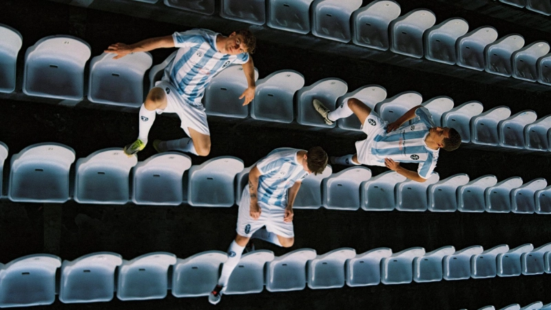 Kultstatus schon zu Beginn: Heimtrikot des TSV 1860 München in der Saison 2026/2027. (Foto: Societas/1860)
