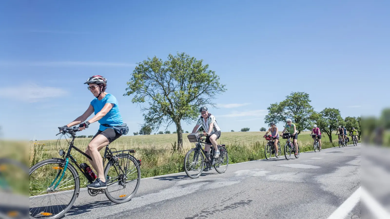 Ab auf die Drahtesel! Im August führen die ADFC-Radtouren vom hügeligen Ebersberger Hinterland bis weit ins bayerische Oberland. (Foto: Peter Muenchhoff/ADFC)