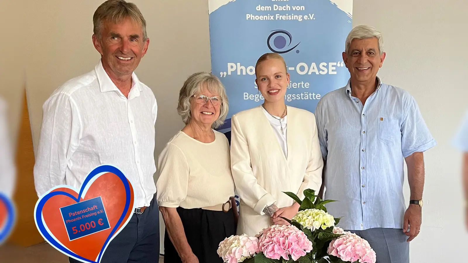 Josef Bernlochner, Inge Thaler, Alena Gula und Evangelos Skordou freuen sich über die Patenschaft. (v.l.) (Foto: Freisinger Bank)
