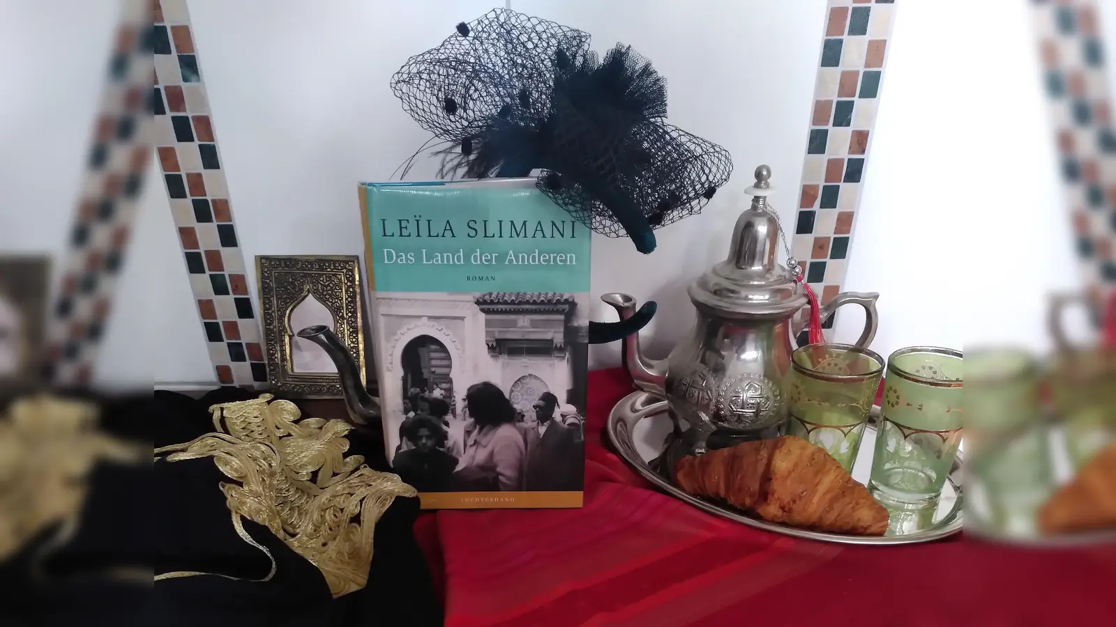 Das Land des Anderen. Spannender Lesekreis in der Stadtbibliothek. (Foto: Stadt Freising)