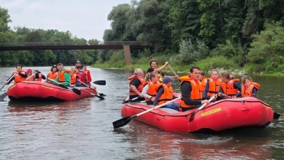 Die Kinder hatten Riesenspaß bei der Schlauchboottour. (Foto: Wasserwacht Moosburg)