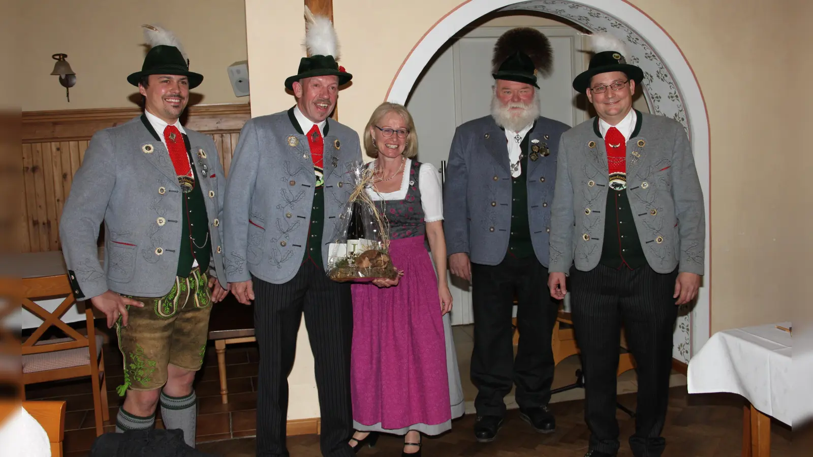 Voller Vorfreude auf ein besonderes Jahr: Florian Schechner, Michael und Traudi Wiefarn Hans Schaberl und Sebastian Zimmermann (v. li.). (Foto: Doris Lang)