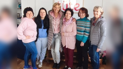 Elena Solntseva, Uliana Overko, Renate Röder, Helga Frank, Beatrice Oxenius und Emmi Djermester. (v.l.) (Foto: Tatendrang e.V.)