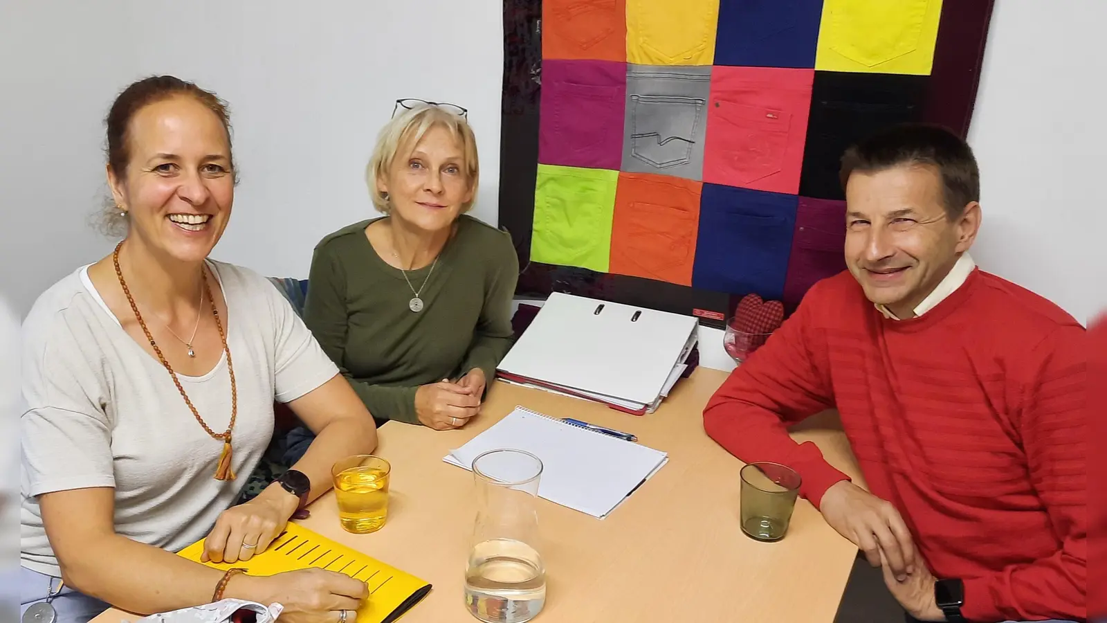 Barbara Schmitt-Medinger, Bernadette Hölzl und Markus Schwemmle von CleverKids. (Foto: CleverKids)