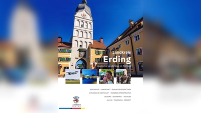 Das neue Buch kann ab sofort käuflich erworben werden. (Foto: LRA Erding)