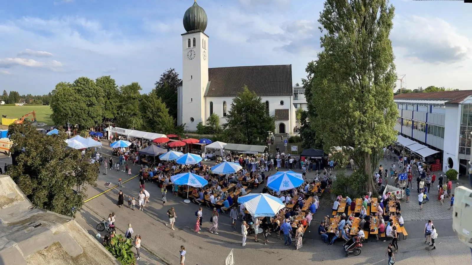 Rund 5.000 Besucher feierten am Wochenende gemeinsam das Vaterstettener Straßenfest. (Foto: Gemeinde Vaterstetten)