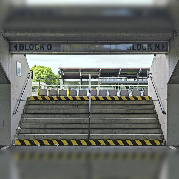 Sanierungsstau: Grünwalder Stadion. (Foto: Anne Wild)