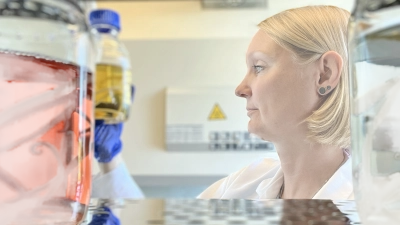 Prof. Dr. Friederike Ebner erforscht die Welt der Parasiten. (Foto: Friederike Ebner / TUM)