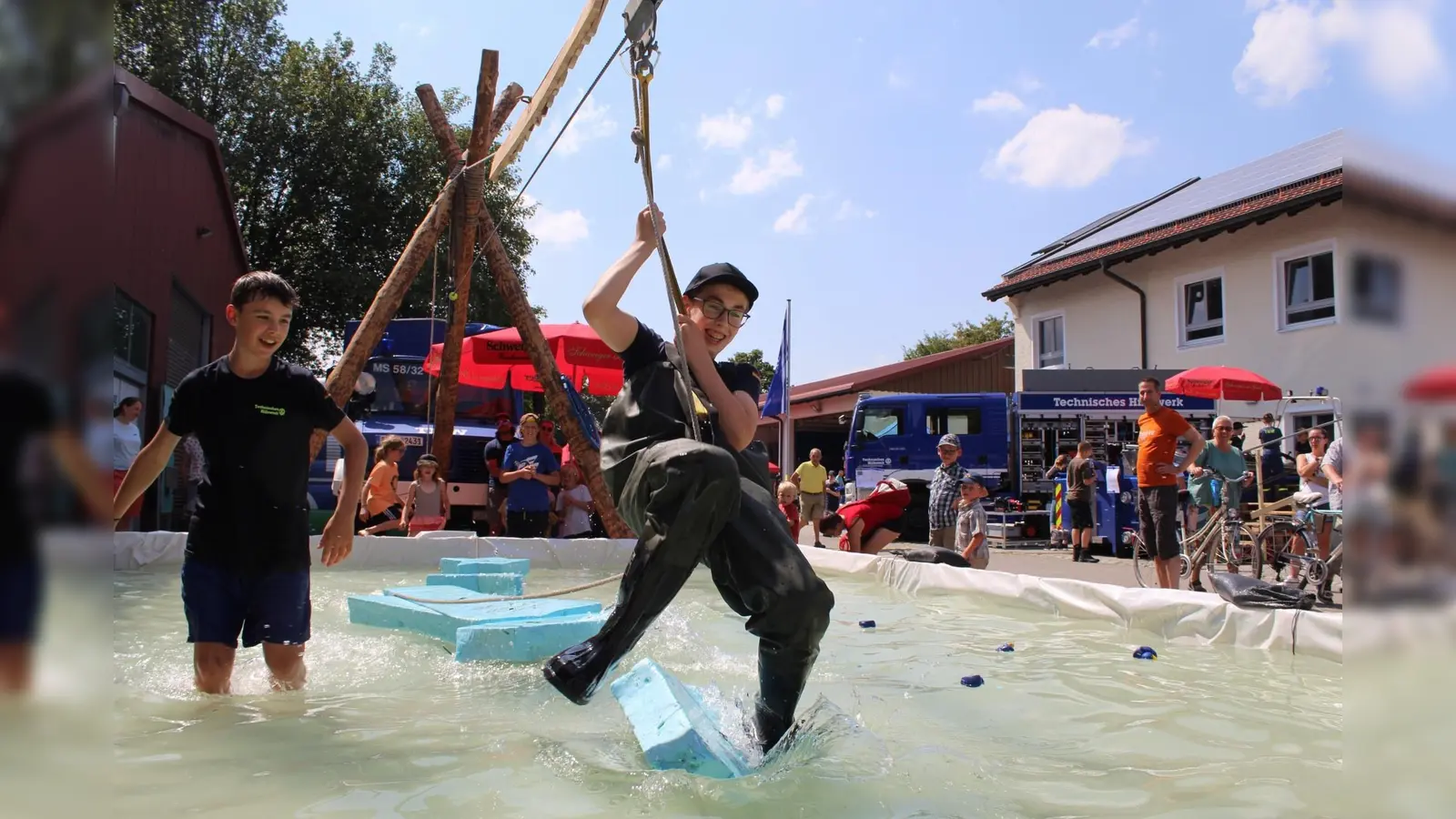 Bei schönstem Wetter hatte das THW-Sommerfest in Markt Schwaben so einiges zu bieten. (Foto: THW)