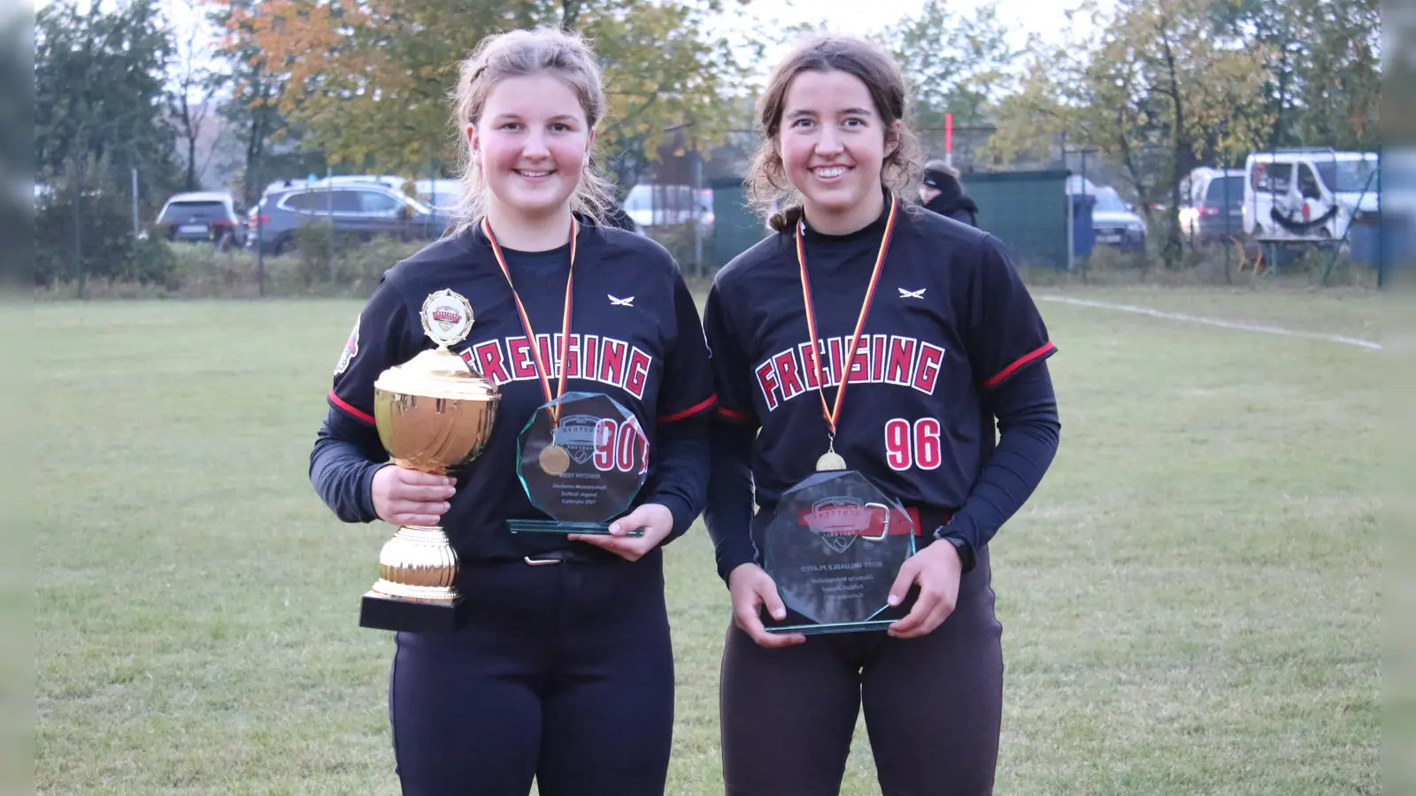 Elisabeth Buchwald und Laura Krüger (re.) dürfen auf die Europameisterschafts-Teilnahme hoffen. (Foto: Birgit Buchwald)
