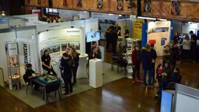 Der Karrieretag ist eine gute Möglichkeit, sich beruflich neu zu orientieren.  (Foto: Moosburg Marketing)