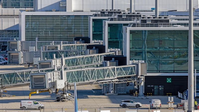 Ab dem 21. April können Passagiere mit rund 40 Airlines vom neuen Terminal 1 abheben. (Foto: Michael Fritz)