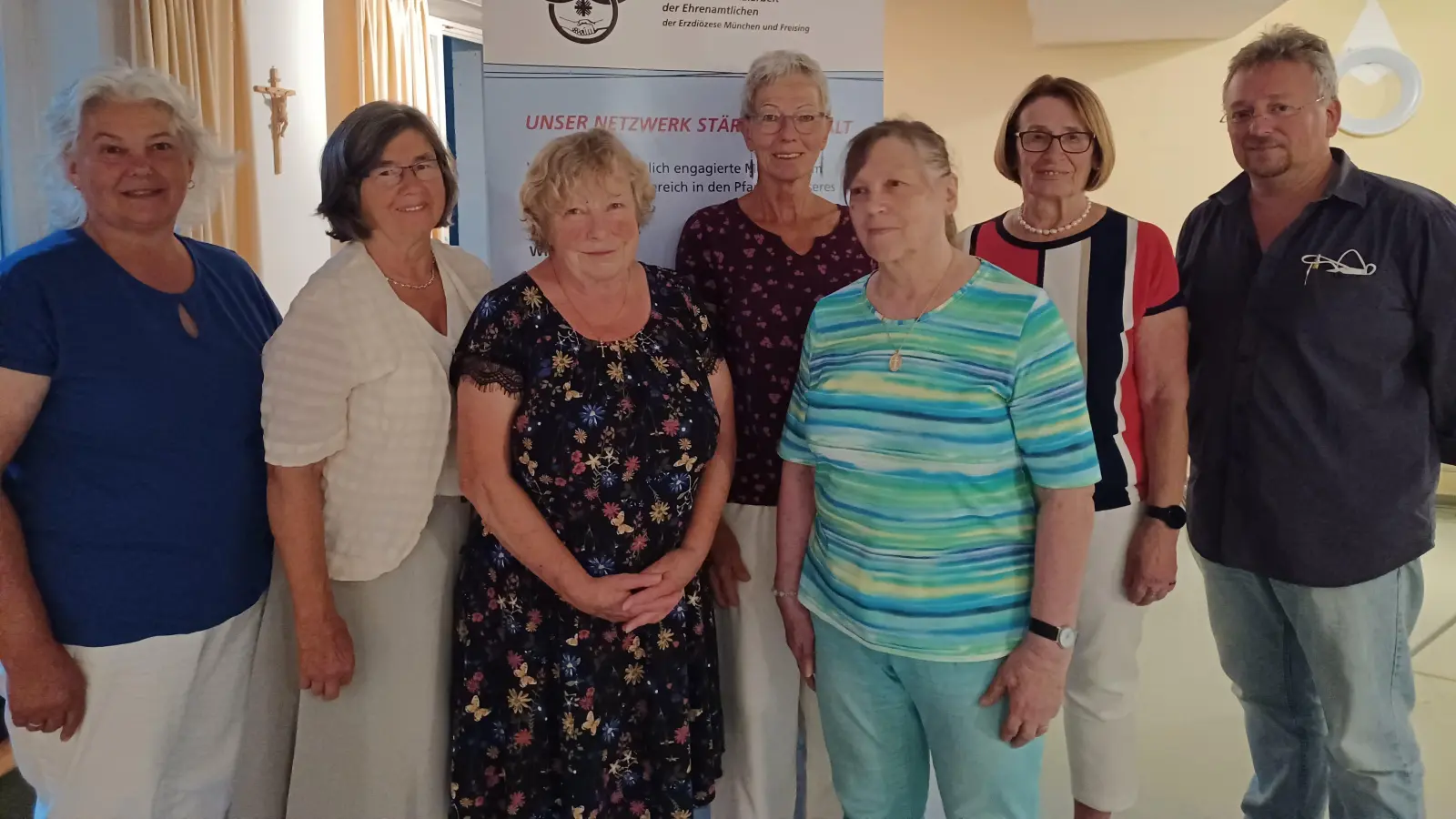 Wollen gemeinsam etwas bewegen: (v.l.) Anneliese Ways, Dr. Christa Grassl, Margit Junker-Sturm, Regina Reetz, Sylvia Gauly, Hilde Greska und Leonhard Dworzak. (Foto: Caritas )