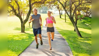 Regelmäßiger Sport und Proteine stärken den Muskelaufbau und kommen der Figur zugute.<br><br> (Foto: djd/BioNorm-Forschung/Epick Stock Media - Fotolia)