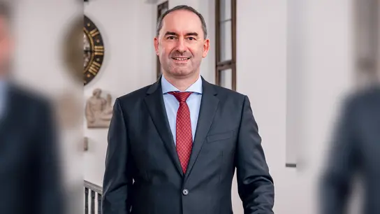 &quot;Grüner Wasserstoff ist der entscheidende Energieträger der Zukunft &quot;, sagt Bayerns Energieminister Hubert Aiwanger. (Foto: StMWi)