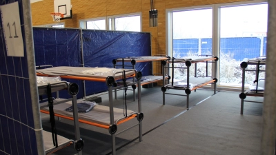 Erste Unterkunft: die umfunktionierte Turnhalle der Realschule Gute Änger. (Foto: Stadt Freising)