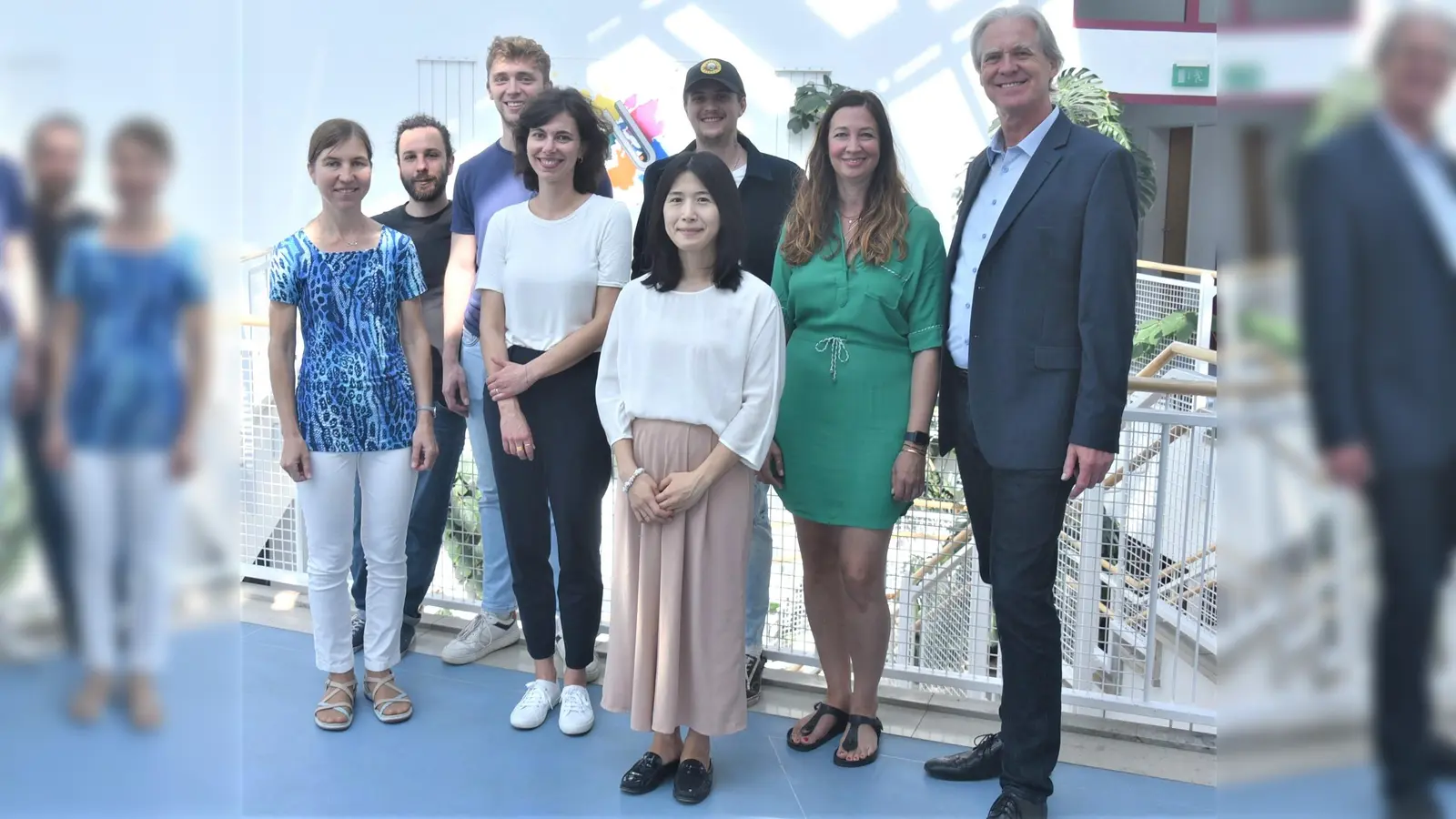 Die neuen Lehrkräfte an der Kreismusikschule mit Leiter Peter Hackel (re.) (Foto: KMS)