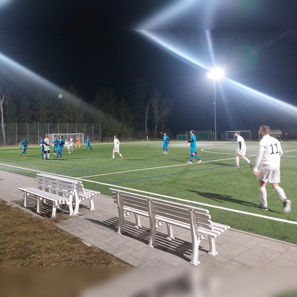 Auch der FC Husaria München und der FC Freiham (hier im Duell) nehmen am Münchner Kreispokal teil. (Foto: bas)