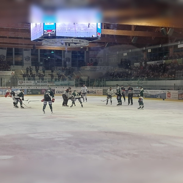 Gegen Passau mussten die Gladiators letzten Freitag eine Heimniederlage einstecken. (Foto: Döllinger)