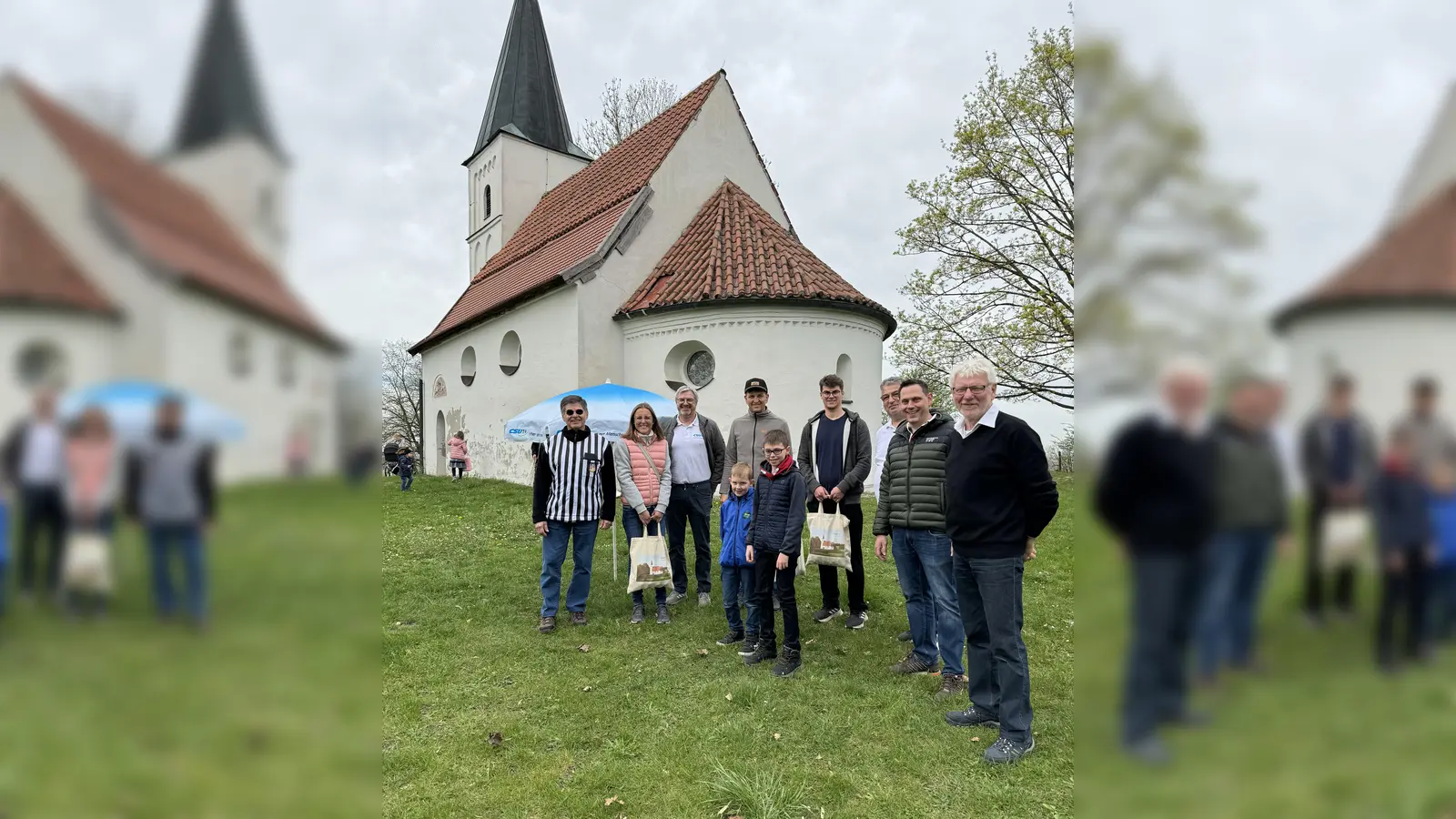 Glückliche Gesichter bei Jung und Alt, machten die Ostereiersuche wieder zu einer gelungen Veranstaltung. (Foto: CSU Wartenberg)