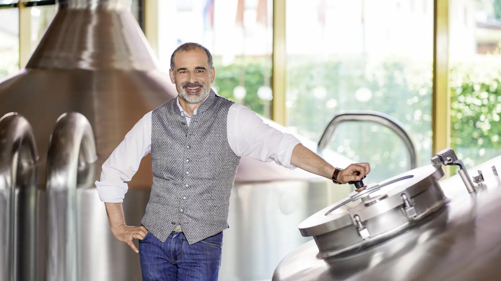 „Der Neubau ist ein klares Statement für unseren Grundsatz ‚Qualität ohne Kompromisse‘ und ein eindeutiges Bekenntnis zum Heimatstandort Erding”, so Dr. Stefan Kreisz, Vorsitzender der Geschäftsführung bei der Privatbrauerei ERDINGER Weißbräu.  (Foto: Erdinger Weißbräu)