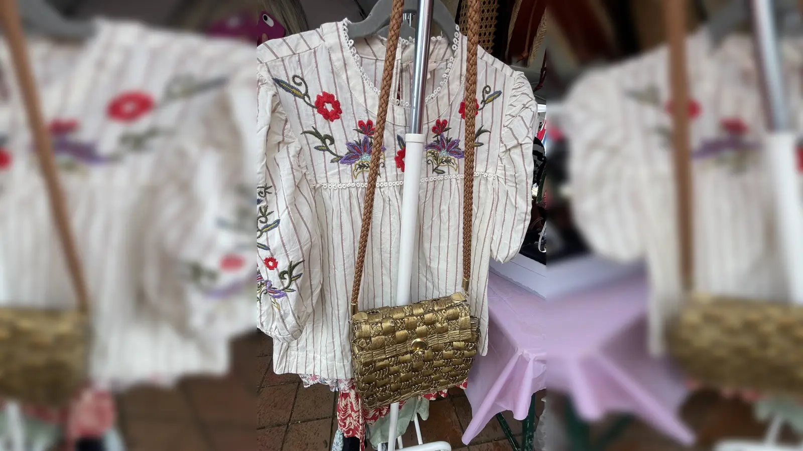 Der Flohmarkt auf der Sauwiese ist ein Eldorado für Schnäppchenjäger. (Foto: hw)