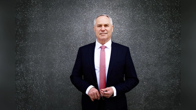 Josef Niedermair hat vor der Wahl am 18. April keinen Gegenkandidaten.  (Foto: Fotostudio Hallbergmoos Iris Besemer)