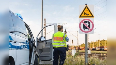 Die Bundespolizei warnt eindringlich vor den Gefahren im Bahnbereich. (Foto: Bundespolizei)