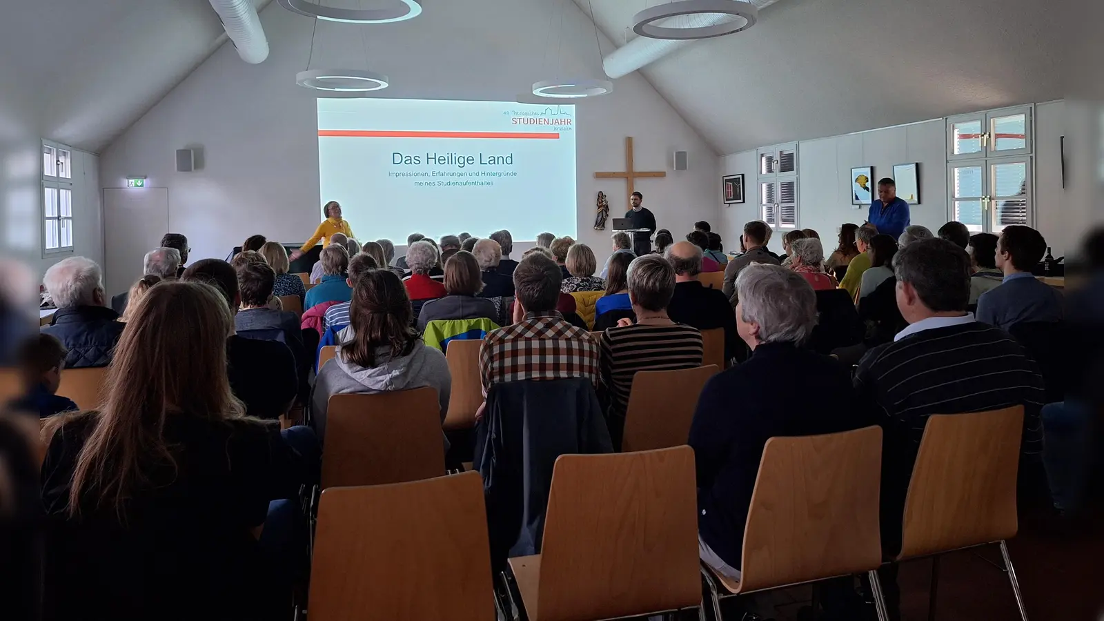 Auf großes Interesse stieß der Vortrag über das Heilige Land. (Foto: M. John)