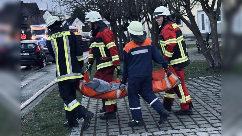 Die Freiwillige Feuerwehr Moosburg übte die Rettung von Personen. (Foto: Freiwillige Feuerwehr Moosburg)